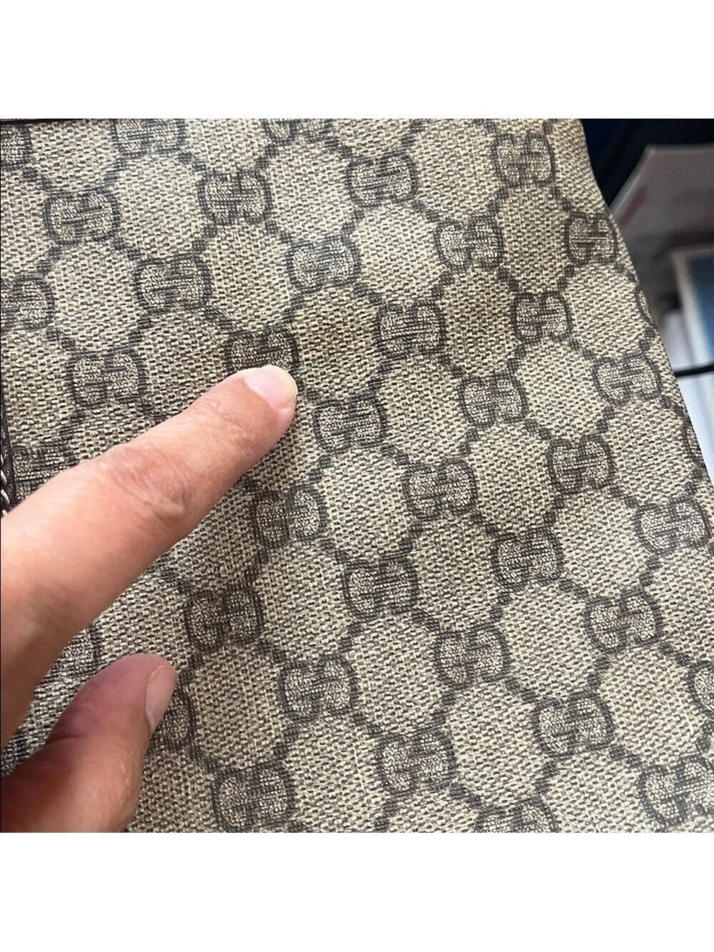 GUCCI GG SUPREME MONOGRAM TOTE - Picture 6 of 16